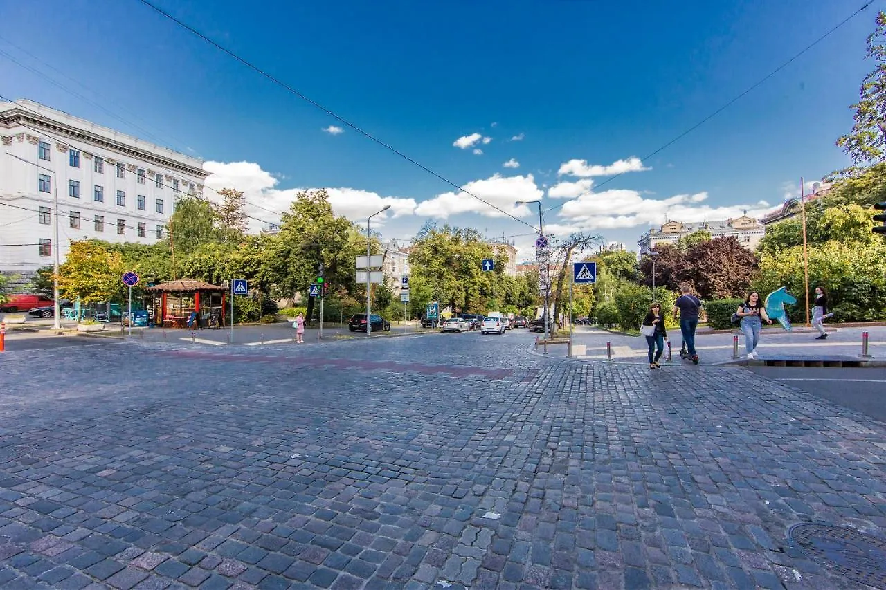 Комфорт- Апартаменти Біля Хрещатика Kiew Apartment